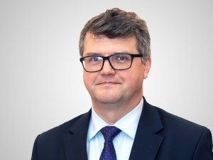 Ostra reakcja wiceszefa MSWiA: „Spotkam się z nim w sądzie”