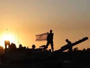 Koniec zawieszenia walk w Strefie Gazy. Premier Izraela: Wznawiamy walki