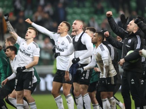 Legia Warszawa wygrała u siebie z AZ Alkmaar