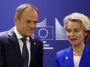 Tusk chciał zrezygnować z weta, gdyby nie weto Węgier...