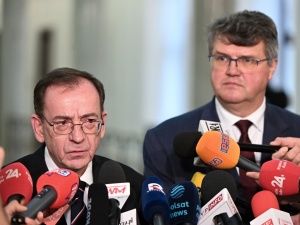 Klub PiS sprzeciwia się wygaszeniu mandatów poselskich Kamińskiego i Wąsika