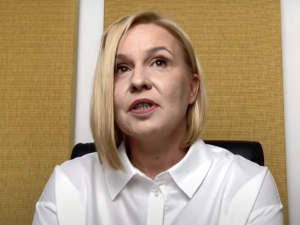 „Właśnie przeszła w Sejmie koło mnie Posłanka PO Magdalena Filiks i powiedziała do mnie «Ty szmato»”