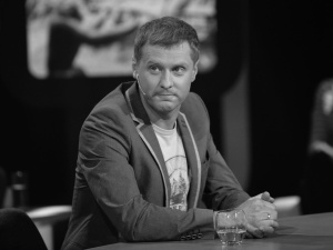 Nie żyje Krzysztof Respondek. Znany aktor i artysta kabaretowy odszedł w młodym wieku