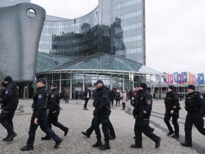 Poseł Lewicy otwarcie krytykuje przejęcie mediów publicznych: „To nie są standardy europejskie”