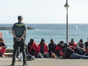 Migranci szturmują Wyspy Kanaryjskie. Niepokojący raport 
