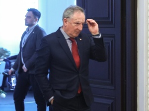 Gorące komentarze po decyzji ministra ppłk Bartłomieja Sienkiewicza: „Blitzkrieg się nie udał”