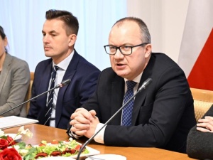 Bodnar: „Przywracamy tę konstytucyjność i szukamy podstawy prawnej, żeby to zrobić”. Zbigniew Kuźmiuk: Katastrofa już na starcie