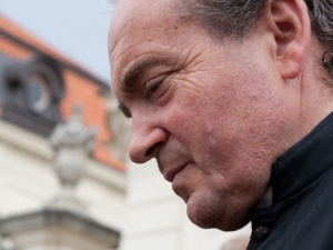 Prześladowany przez komunistów, legendarny ks. Stanisław Małkowski w ciężkim stanie