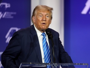 Trump: „Czy będziemy bronić NATO? Zależy”