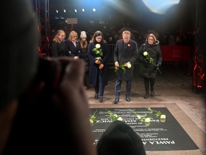 Słaba frekwencja na wiecu w rocznicę śmierci Pawła Adamowicza