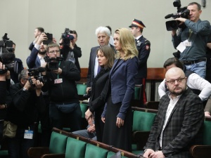 Dziewiąty dzień głodówki Kamińskiego i Wąsika. Jest apel żon 