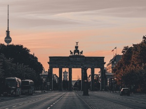 Protesty w Niemczech. Pod Bramę Brandenburską jedzie 1500 ciężarówek