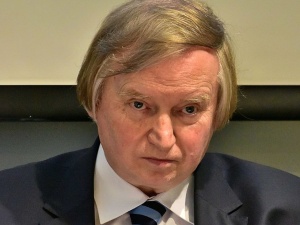 Prof. Piotrowski wdeptał w ziemię metody rządu Donalda Tuska na antenie neo-TVP Info [VIDEO]