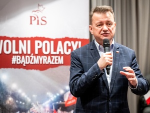 „Gdyby zaczął pan się zajmować sprawami wojska, a nie festynami Owsiaka…”. Błaszczak nie przebierał w słowach