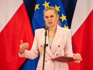 Nowacka: Nie ma pieniędzy na laptopy dla uczniów