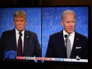 Ponowne starcie Trumpa z Bidenem coraz bardziej pewne 