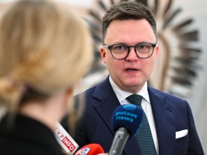 Już się kłócą: Leszczyna wbija szpilę Hołowni
