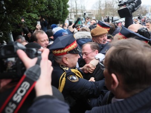 Antoni Macierewicz uderzył Mariusza Kamińskiego? Były szef MON dementuje