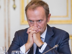 Słowa Tuska opatrzone na Twitterze specjalną notką wytykającą nieprawdę