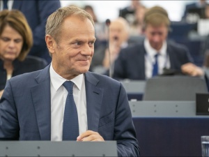 A miało być tak europejsko i uśmiechnięcie.  Grupa Granica atakuje Tuska 