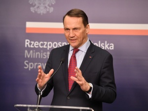 Sikorski: Nie będzie żadnych reparacji