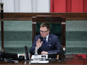Katarzyna Sójka miała rację. Szymon Hołownia wycofuje się z decyzji o karaniu posłanki PiS 