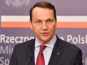 Sikorski o naciskach Trumpa: „Ma rację”