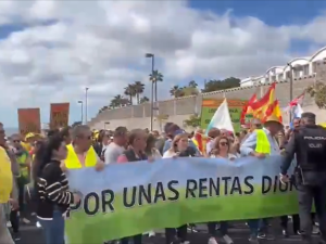 Rolnicy mają dość. Hiszpański kurort został kompletnie sparaliżowany [WIDEO]