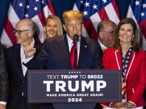 Trump wygrał republikańskie prawybory w Karolinie Południowej