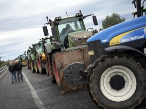 Chaos w Hiszpanii. Rolnicy zablokowali ponad 30 tras szybkiego ruchu i autostrad