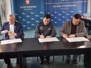 Sukces S Służby więziennej. Jest porozumienie płacowe na 2024 rok