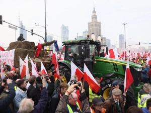 Kierwiński zapowiada, że traktory nie wjadą do Warszawy 