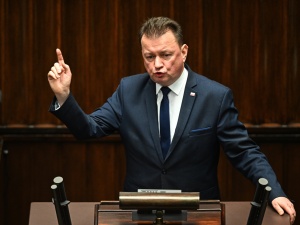 „Czy jest pan z siebie dumny?” PiS zapowiada złożenie wniosku o wotum nieufności wobec ministra