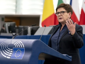 Była premier: Rolnicy nie dostąpili „zaszczytu” spotkania z Tuskiem