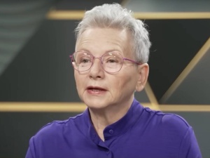 Prof. Monika Płatek opowiedziała w neo-TVP o tym, jak uczy swoje czteroletnie wnuczki o masturbacji [WIDEO]