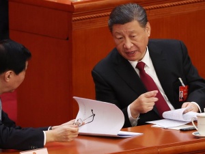 Chiny: Xi Jinping wezwał do przygotowań do konfliktów militarnych na morzu