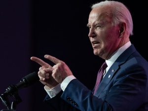 Amerykański ekspert: Dlaczego Joe Biden rzuca wyzwanie nowemu polskiemu rządowi