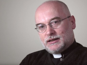 Ks. prof. Dariusz Kowalczyk: Francuski „sabat” wokół aborcji to grzech wołający o pomstę do nieba