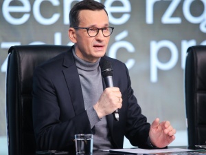 Co zerowy VAT na żywność oznacza dla Polaków? Były premier podał wyliczenia