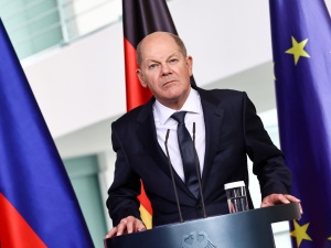 Niemieckie media: „Kanclerz staje się coraz bardziej osamotniony”