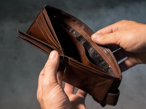 „Podnieśmy wiek emerytalny, przyjmijmy euro, dajmy spokój z CPK”