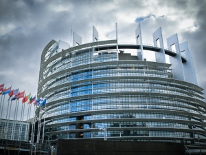 Ryszard Czarnecki: UE: Zakaz skrętu w lewo? 
