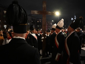 24. Ogólnopolska Droga Krzyżowa Ludzi Pracy. Bez Chrystusa praca traci swój podstawowy ludzki wymiar [FOTOGALERIA]