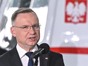 Służby przeszukują domy polityków. Prezydent Andrzej Duda zabrał głos
