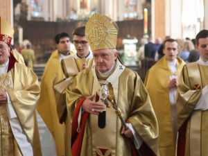 Kard. Nycz: Kto wierzy w Zmartwychwstanie musi powiedzieć nie nowoczesności, która daje prawo do aborcji