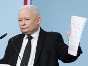 Prezes PiS: Złożymy ustawę ws. zamrożenia cen energii