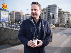 Dwa dni po wyborach Trzaskowski podnosi ceny