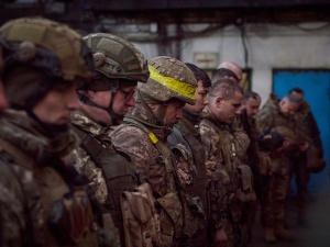 Ukraina będzie mobilizować więźniów do wojska 