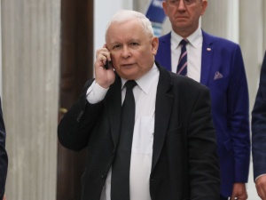 Znany polityk PiS zawieszony! „Decyzja prezesa Kaczyńskiego”