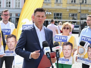 Petru o głównych postulatach: Wprowadzenie w Polsce euro